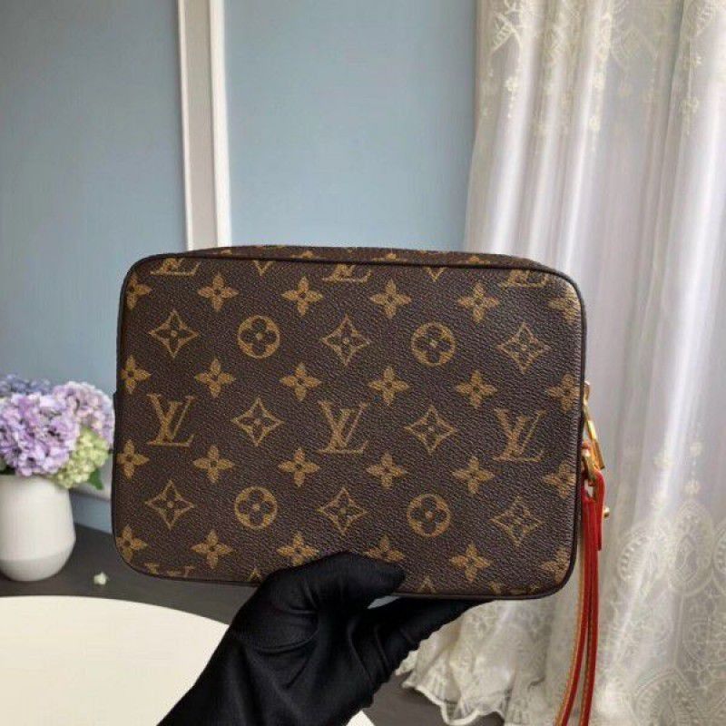 Soft Trunk Pouch Monogram Canvas M44779